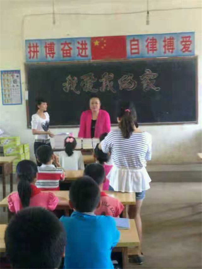 宋亚平老师参加活动