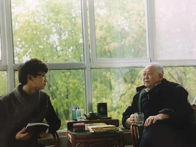 张建老师与恩师（徐义生）
